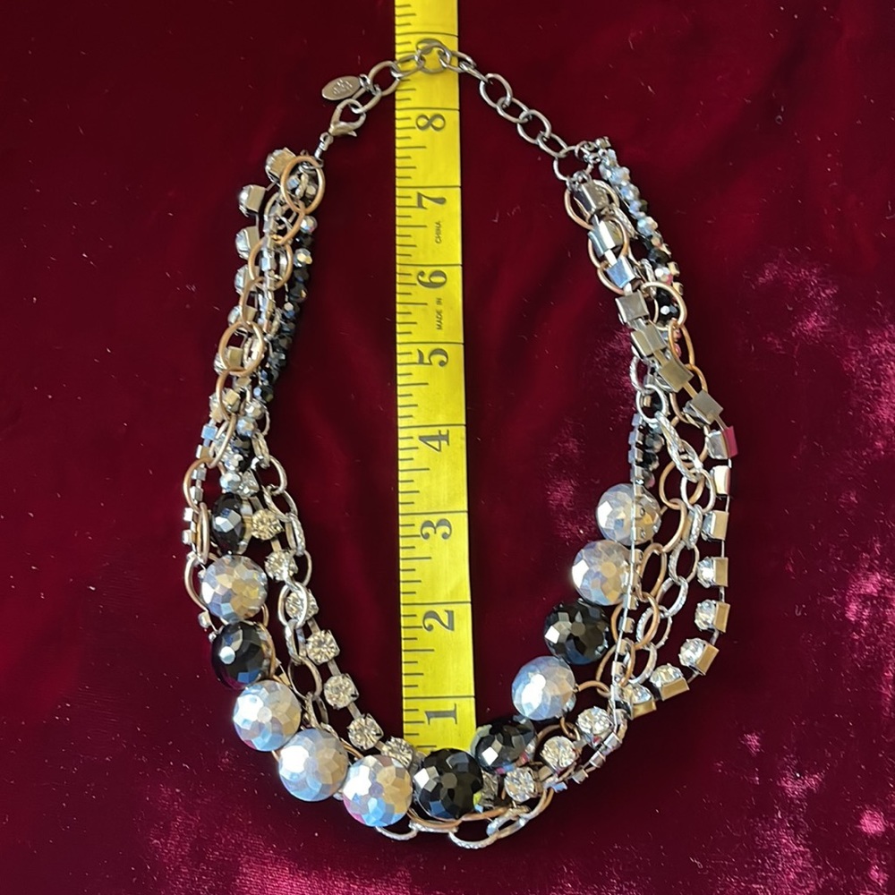 ๐บ BOUTIQUE, Five Strand Black/Rhinestone/Bronze/Silver Statement Necklace 4 U! - Picture 6 of 6